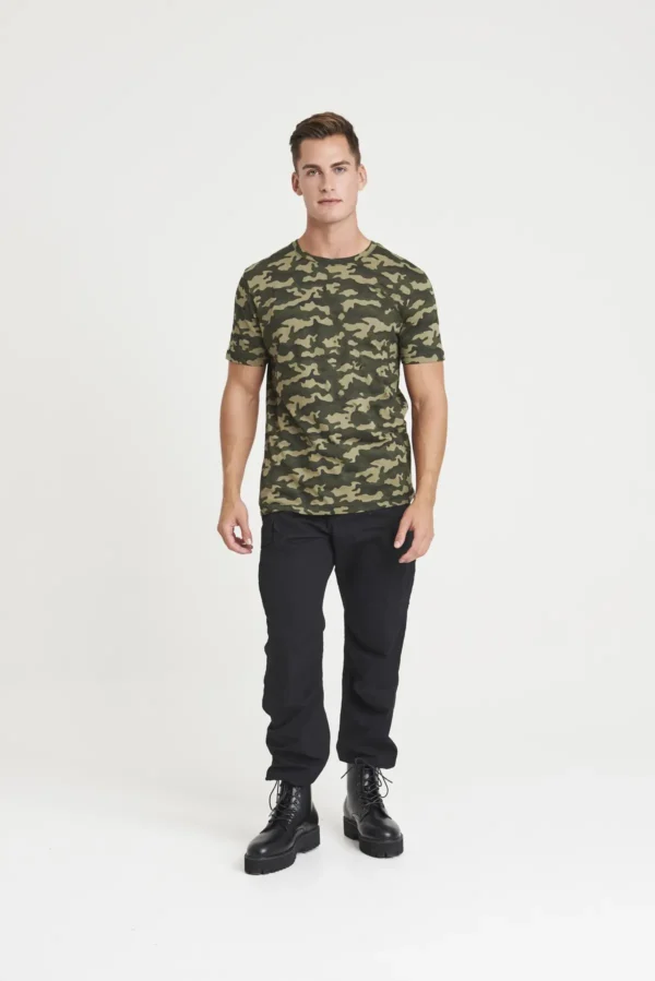 AWDis Just T's - Camo T-Shirt - Image 5
