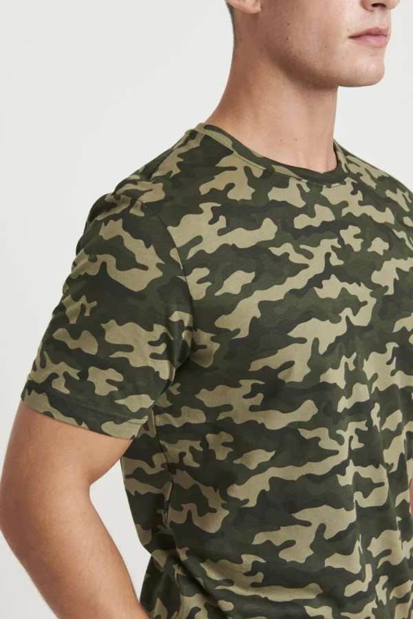 AWDis Just T's - Camo T-Shirt - Image 3