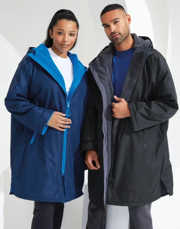 TriDri - All-Seasons Waterproof Changing Robe - Image 3